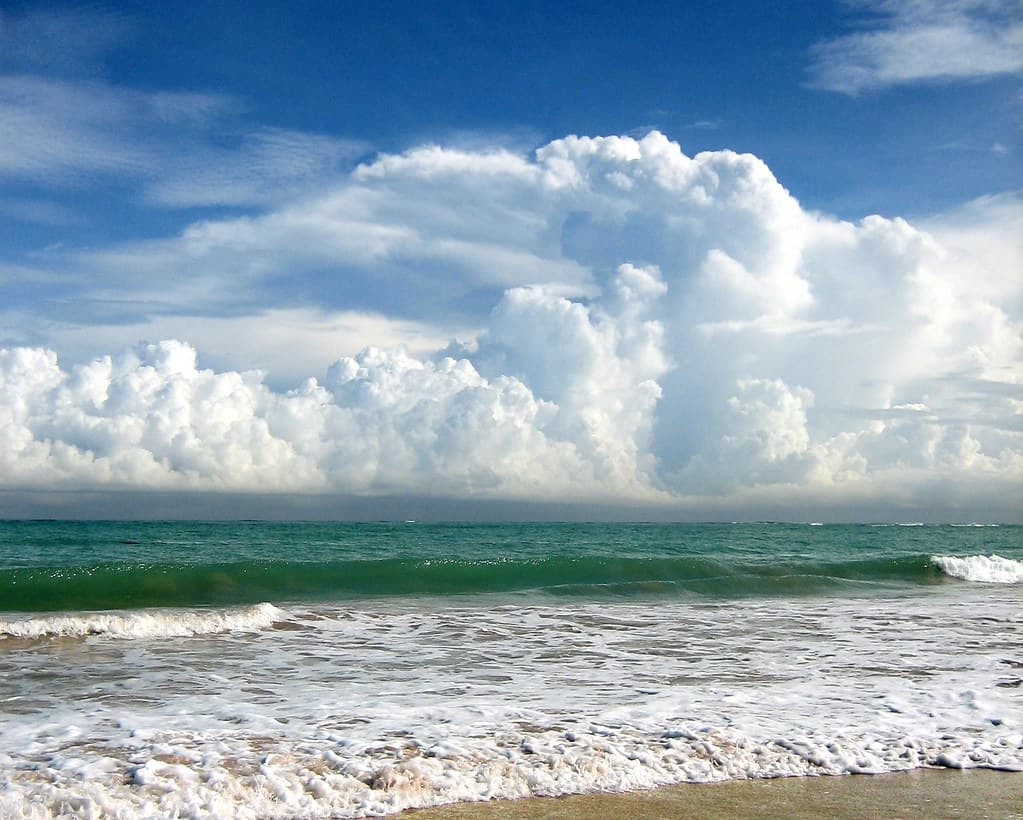 Playa de Piñones view 2