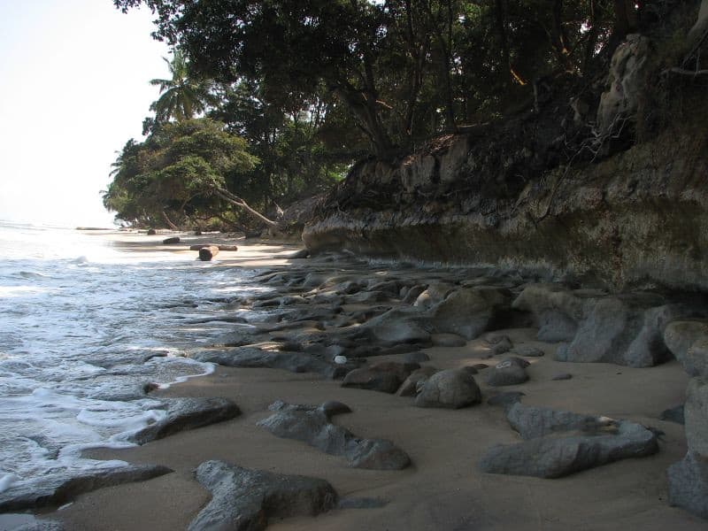 Santa Clara Beach — photo by huguesn