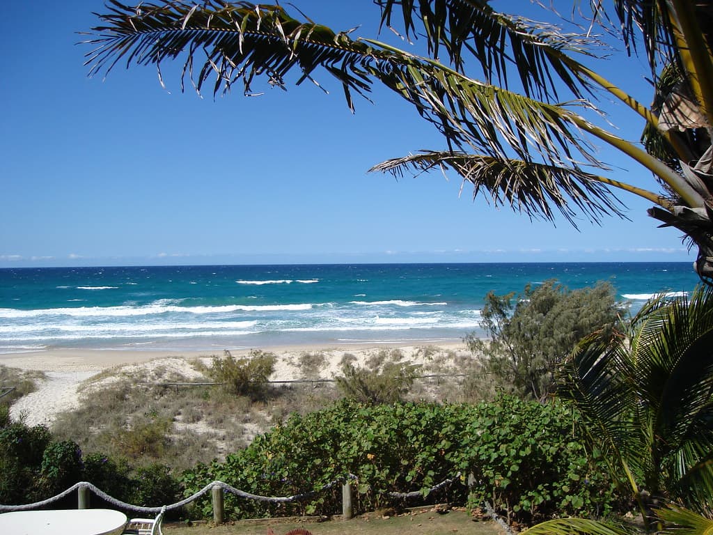 Bilinga Beach