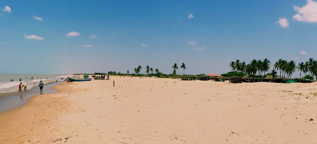Playa Boca de Camarones view 3