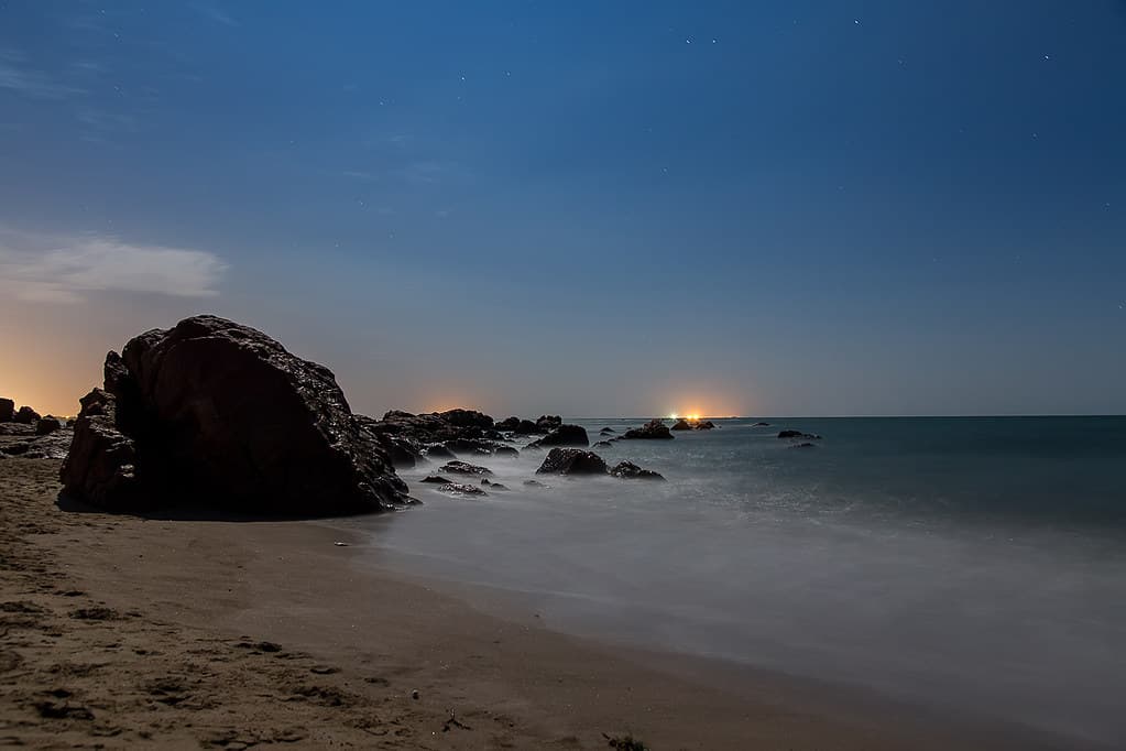 Playa Piedras Coloradas — photo by Santiago Antonio Castro
