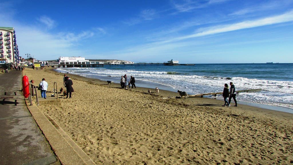 Sandown Beach view 2