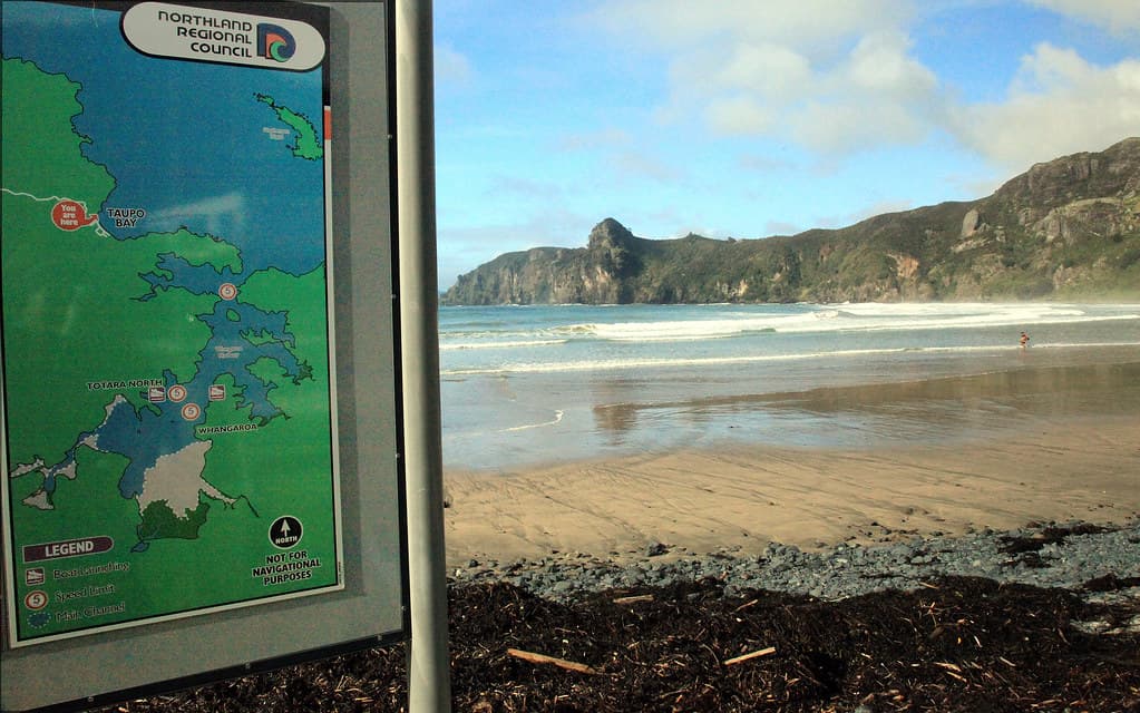 Wainui Bay Beach