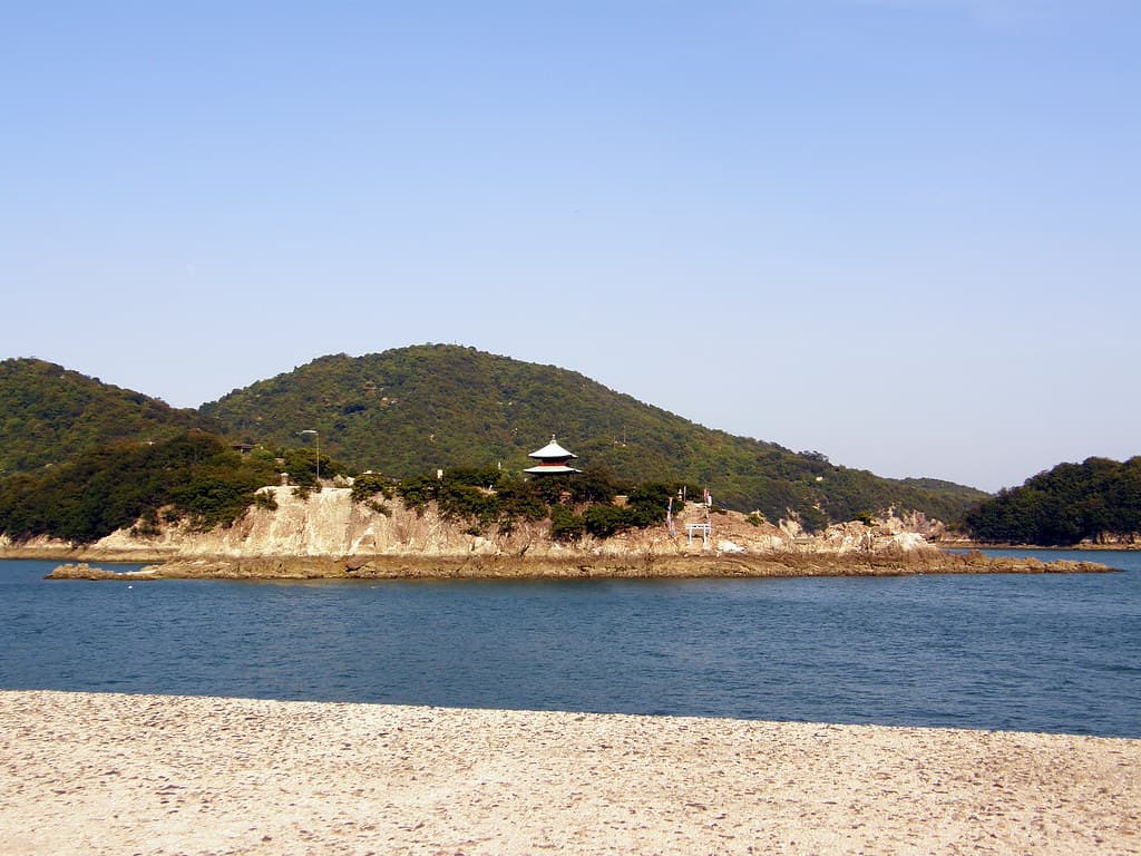 Benten Beach