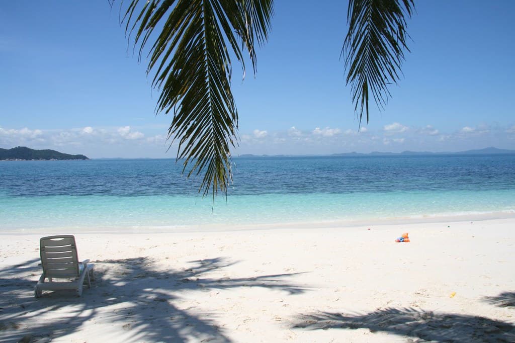 Rawa Island Beach