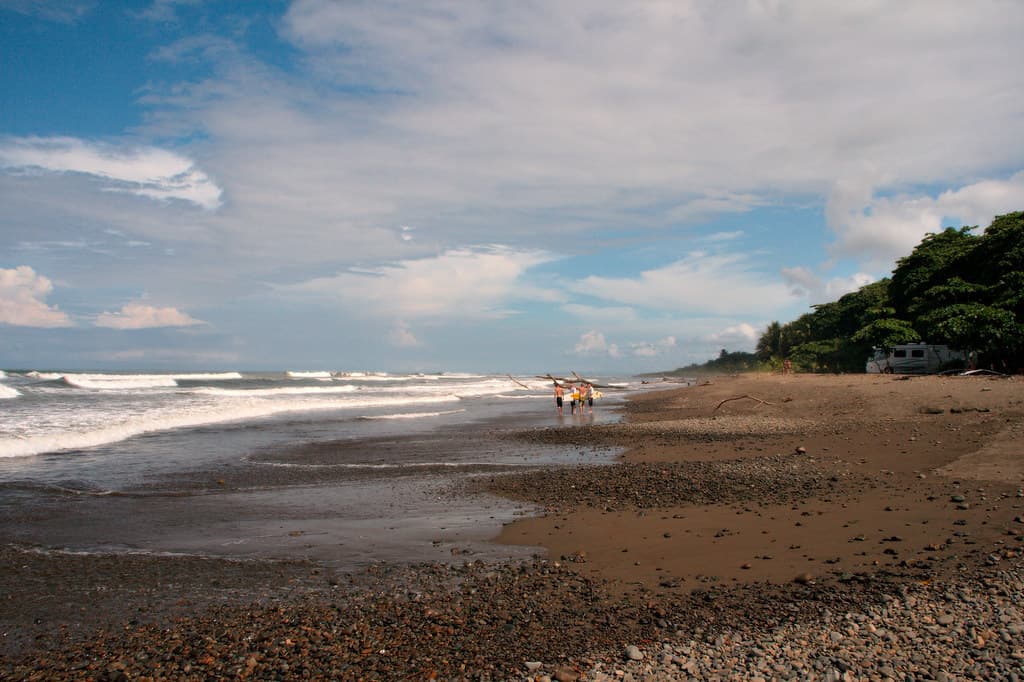 Playa Dominicalito view 2