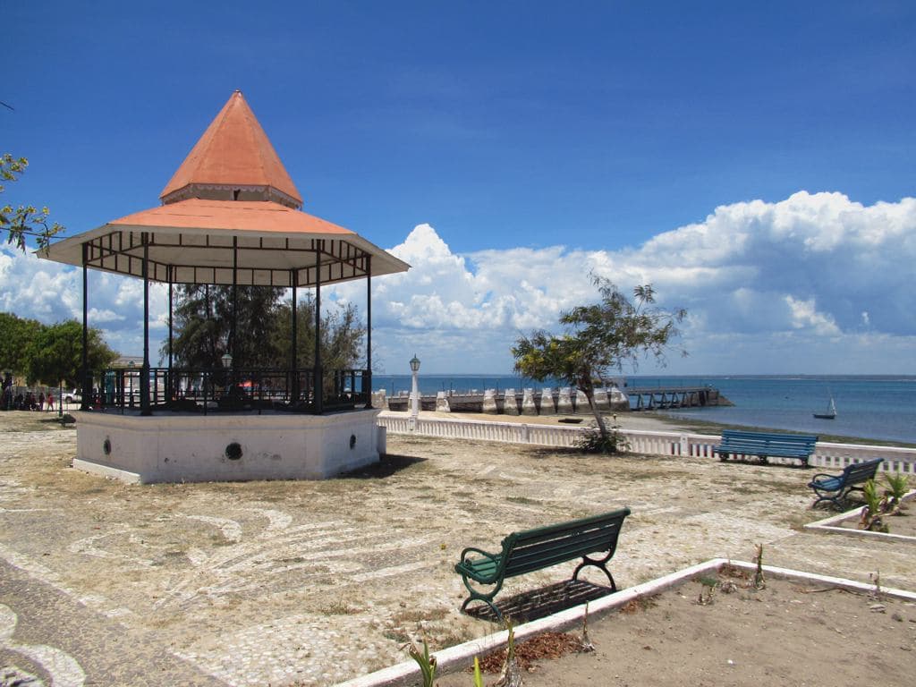 Ilha de Moçambique Beach — photo by D-Stanley