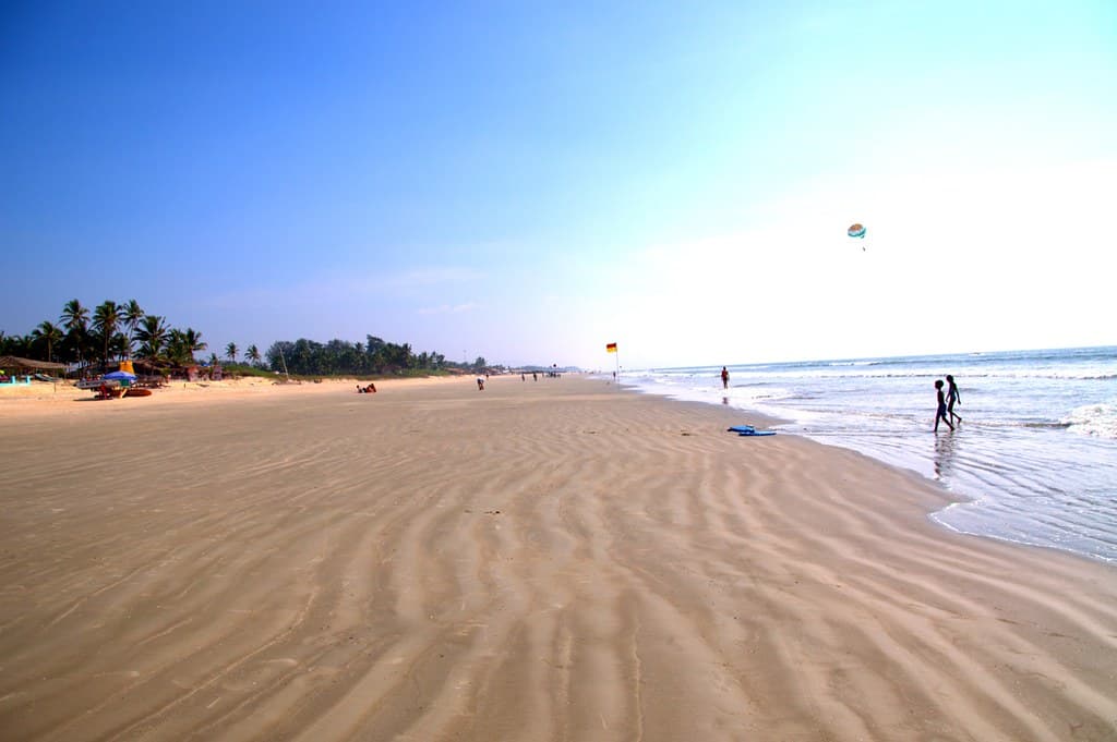 Varca South Beach — photo by Eustaquio Santimano