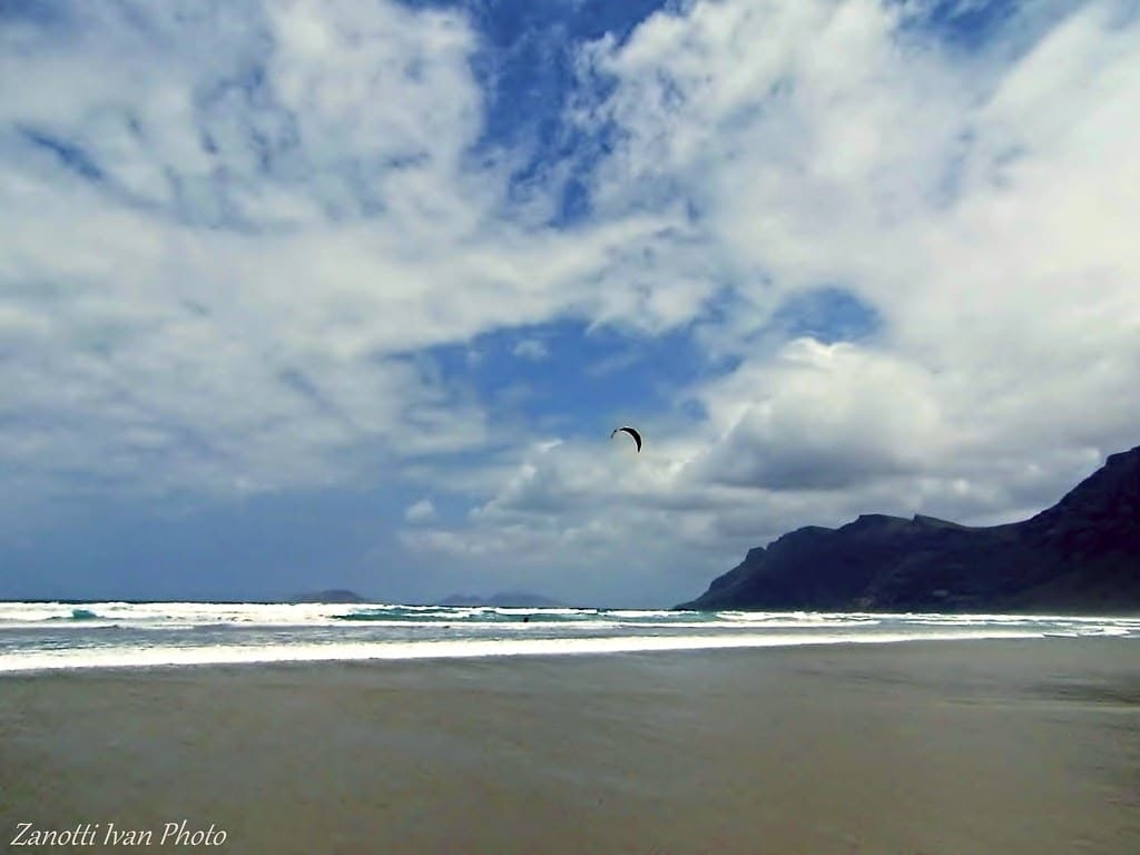 Playa de Famara — photo by Ivan Zanotti Photo