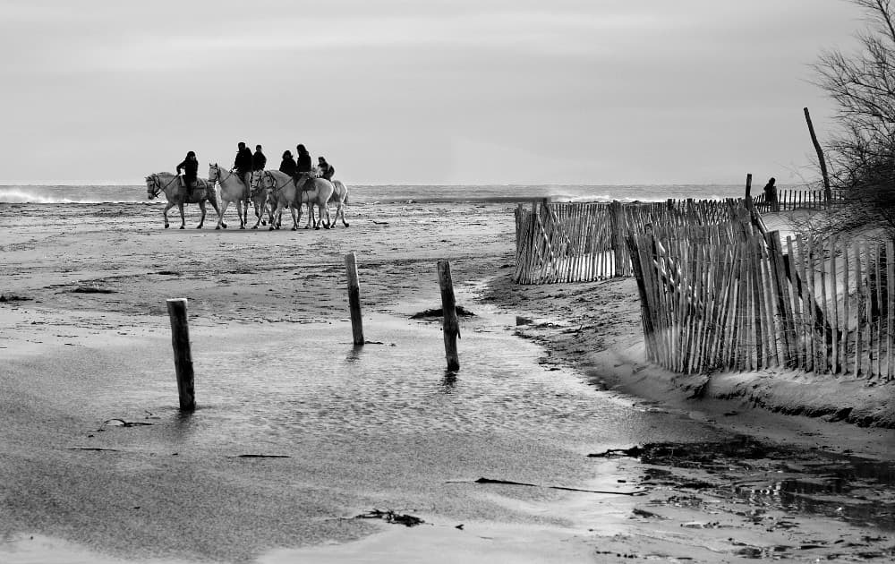 Plage des Sables Blancs view 2