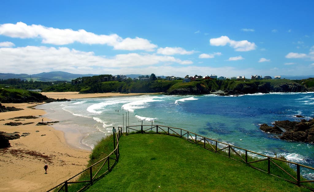 Playa de Anguileiro view 2