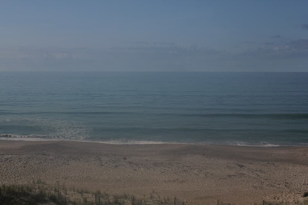 Pine Knoll Shores Beach