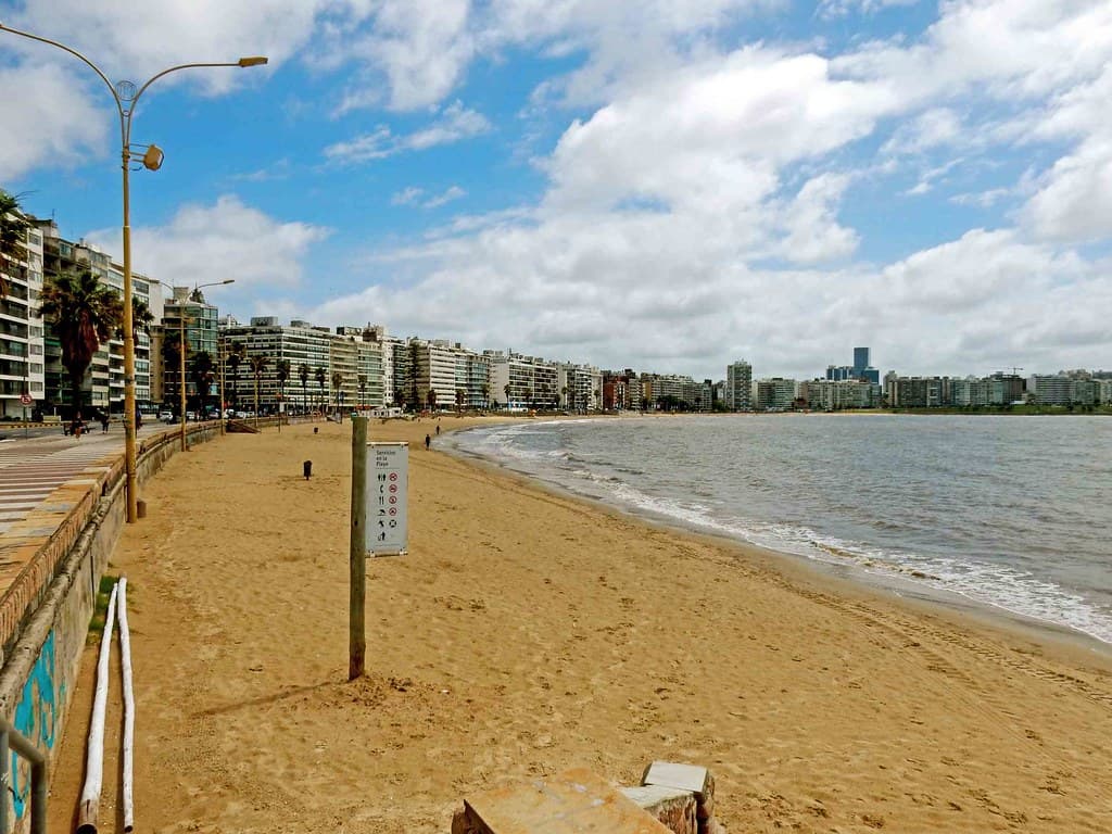 Playa Los Pocitos