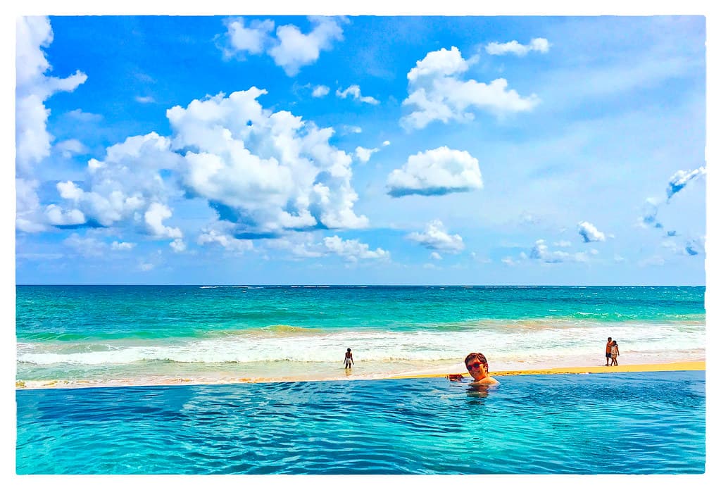 Playa Isla Verde view 2