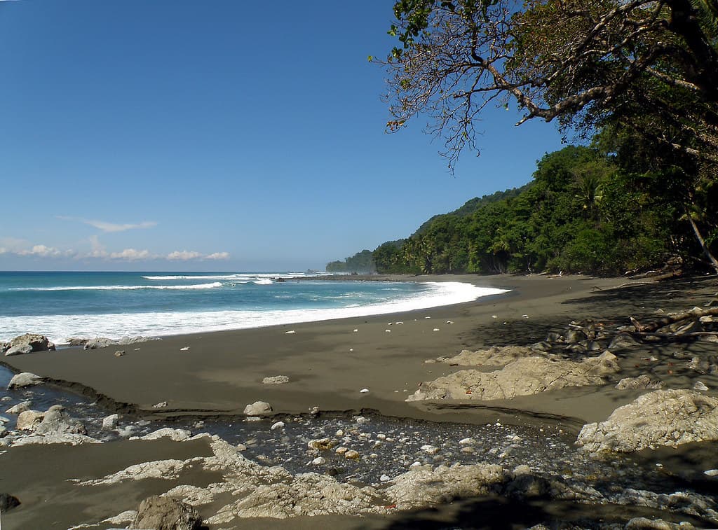 Playa La Leona — photo by Thomas Jundt + CV