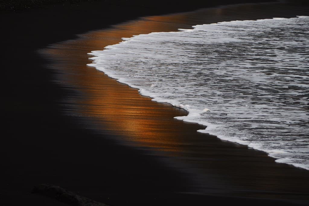 Playa de Los Guirres view 2