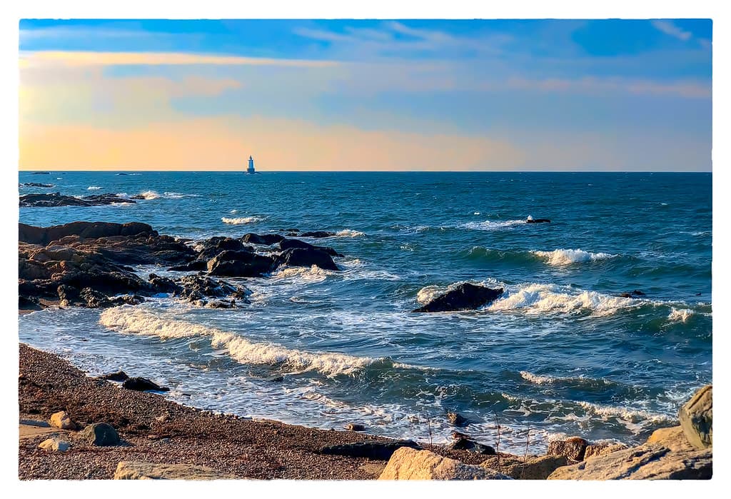 Surfers End Beach — photo by Timothy Valentine