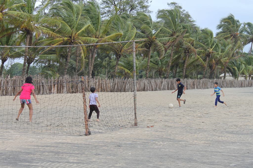 Carmona Beach — photo by DoppioM