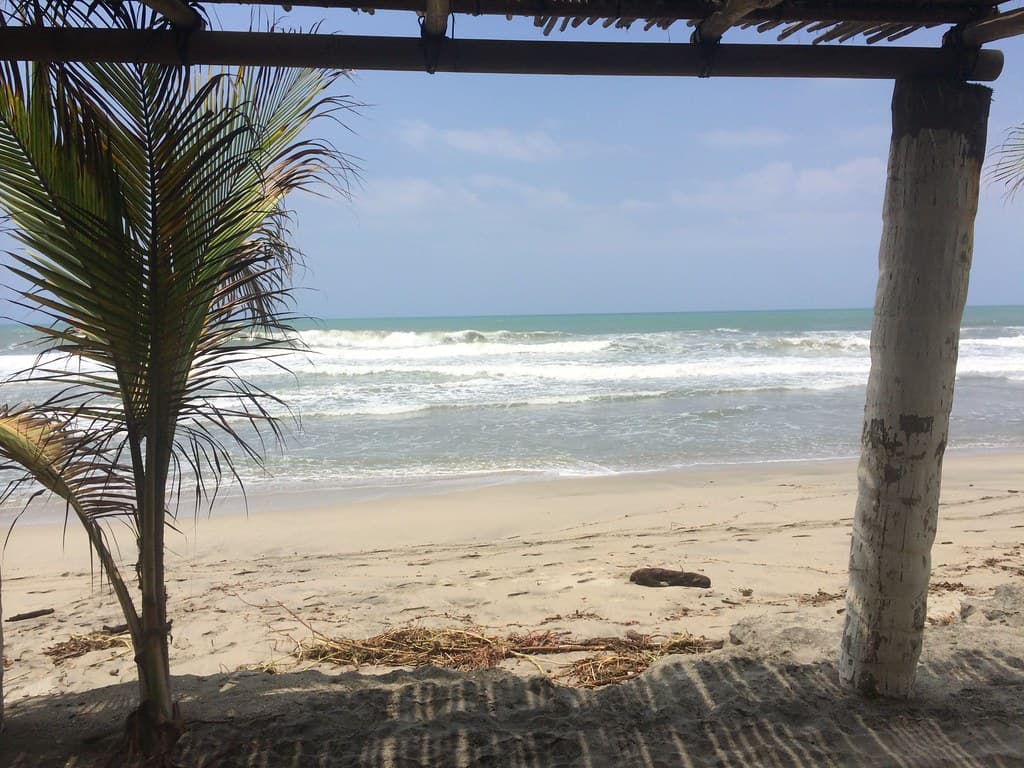 Playa Mareygua — photo by Yássef