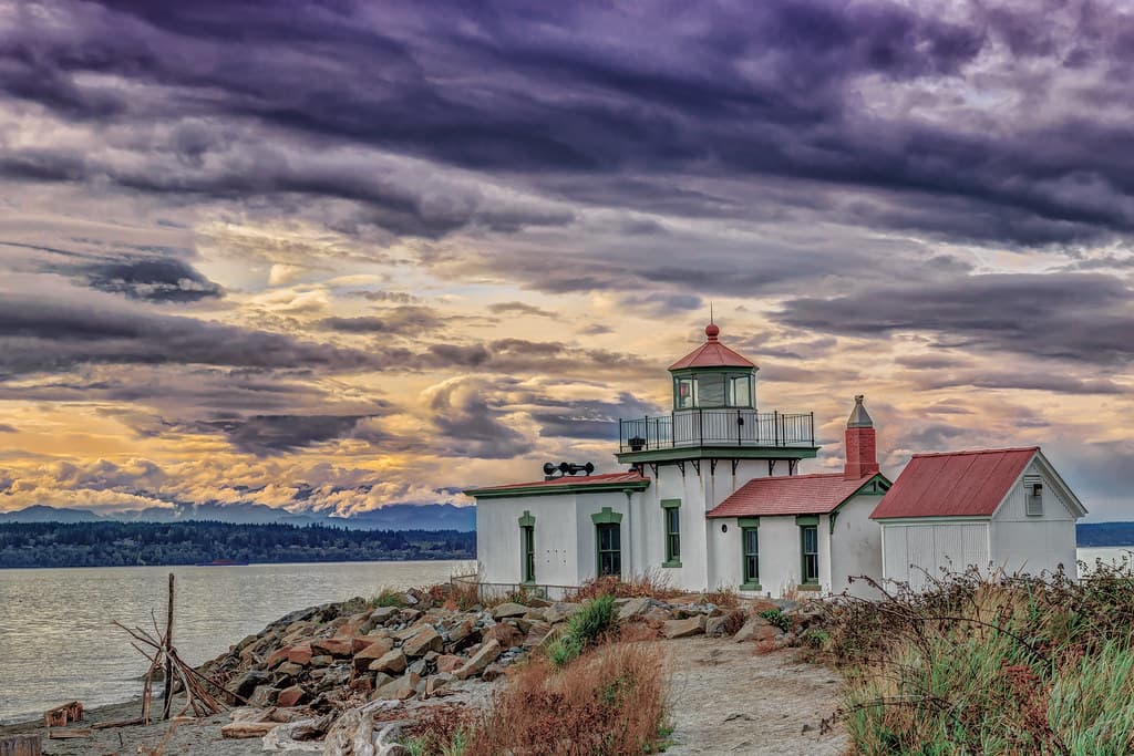 Lighthouse Point Park Beach