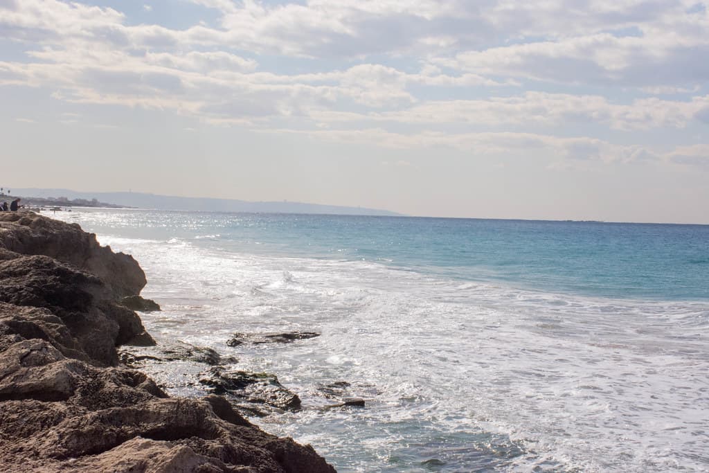 Alma ash Shaab South Cove view 2