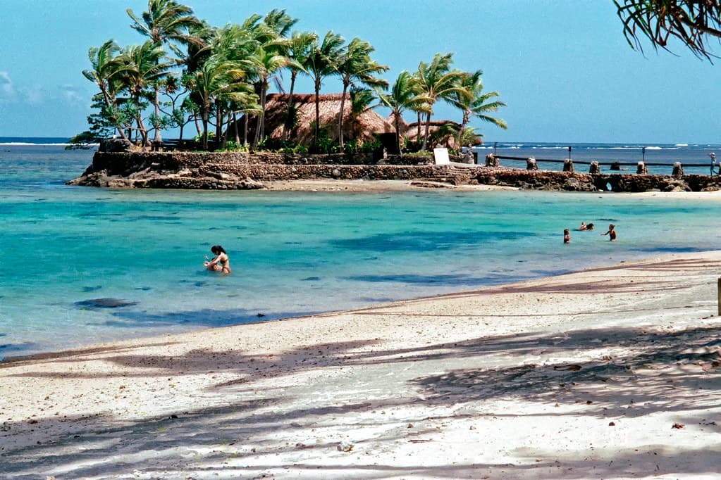 Vatukarasa Beach