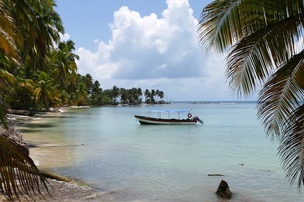 Man O' War Cay Beach