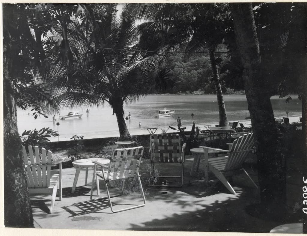 Dunk Island Brammo Bay