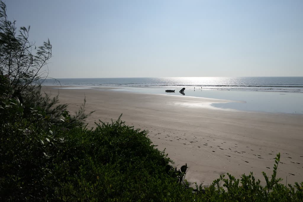 Shrivardhan Beach — photo by Dinesh Valke