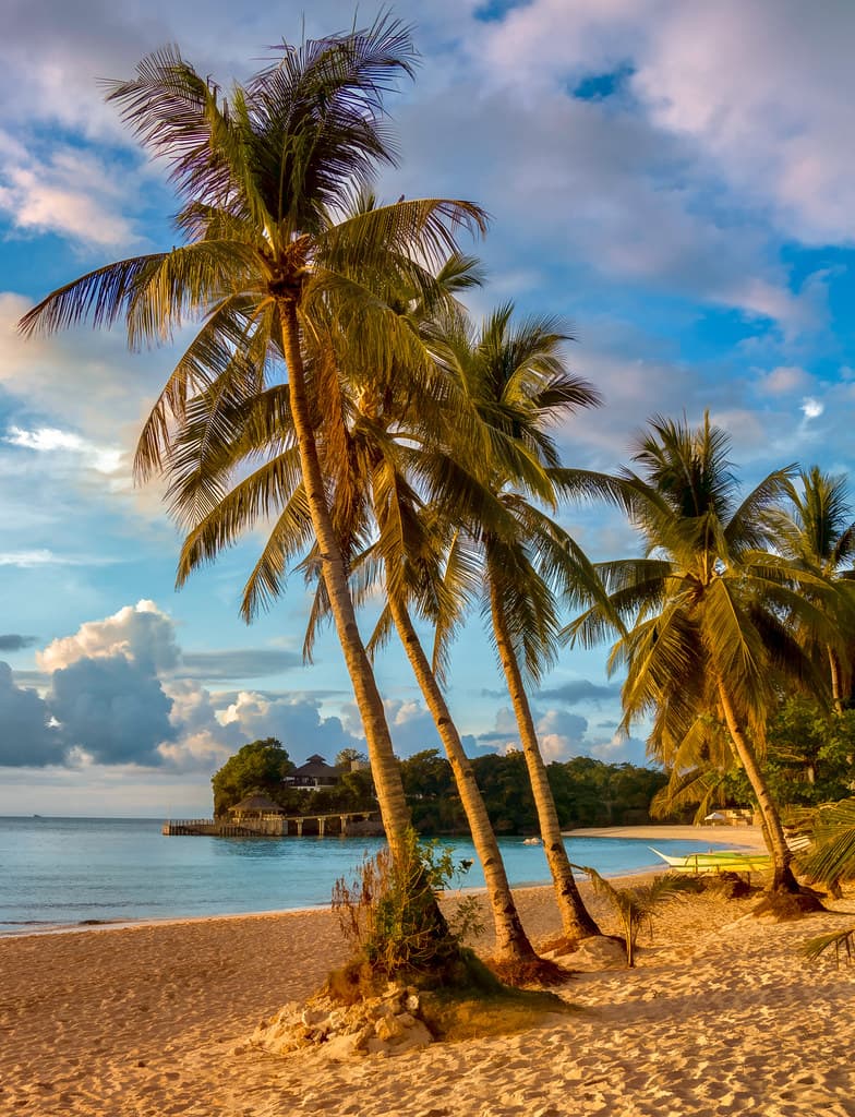 Punta Bunga Cove, Boracay, Philippines