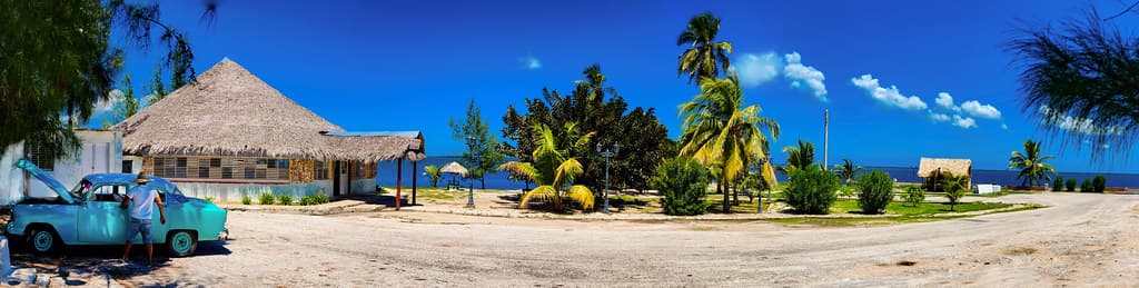 Playa Isabela de Sagua — photo by lezumbalaberenjena