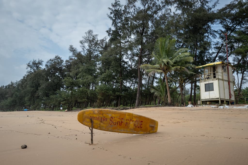 Xendrem Beach — photo by Merlijn Hoek