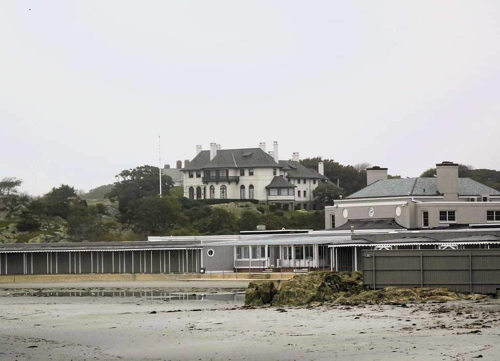 Baileys Beach view 2