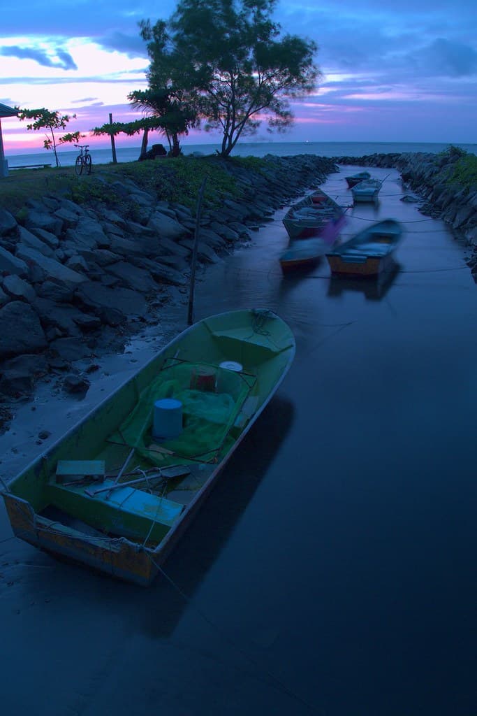 Layang-Layangan Beach