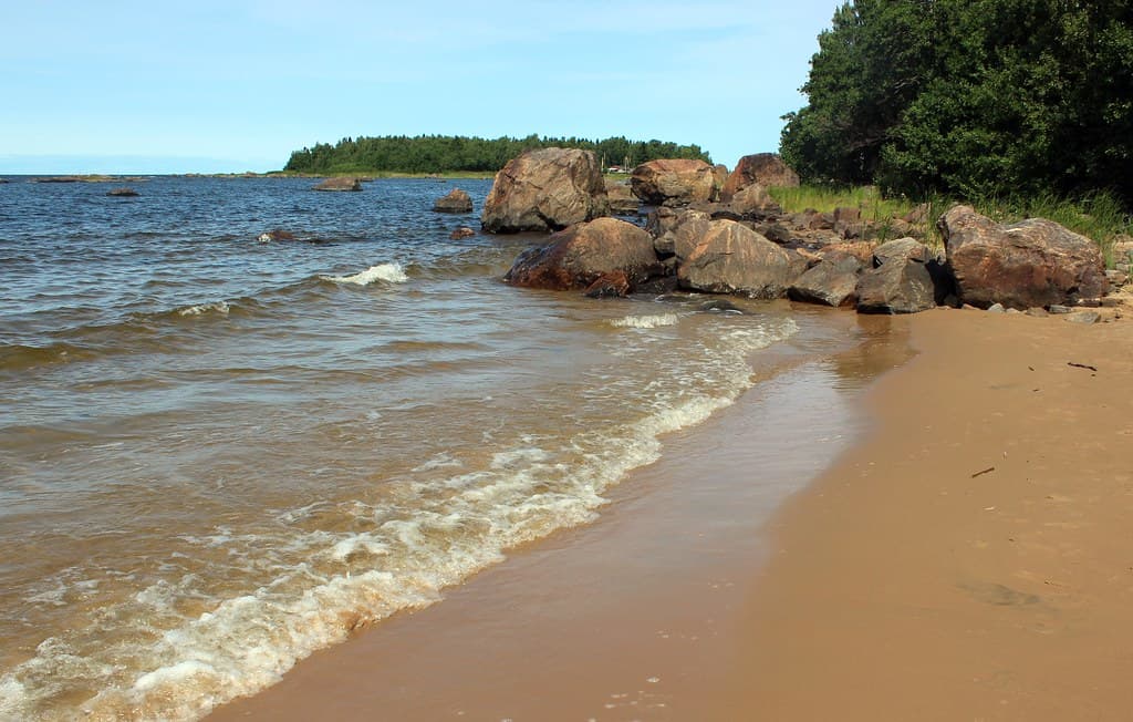 Trullevi Beach