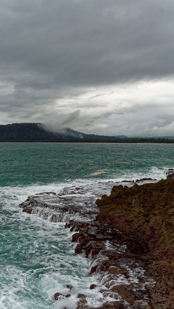 Playa Manglito — photo by Miguel Discart & Kiri Karma