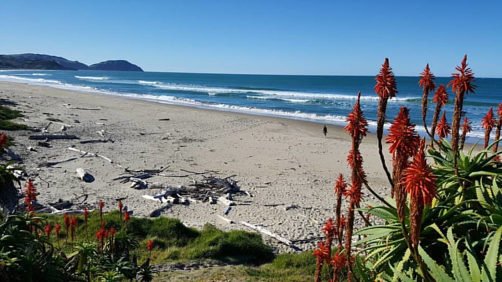 Hamanatua Beach