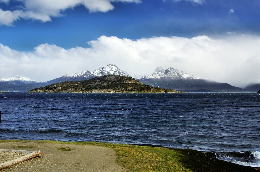 Playa Isla Redonda Oeste view 2