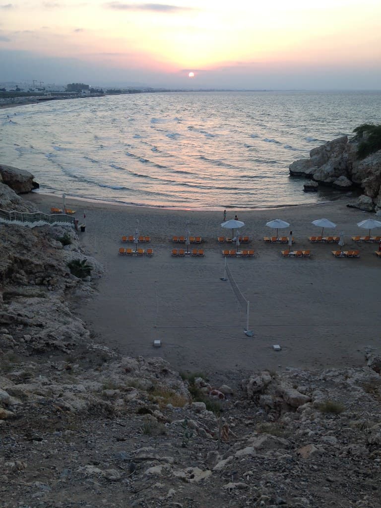 Al Ghubrah Beach — photo by akasped
