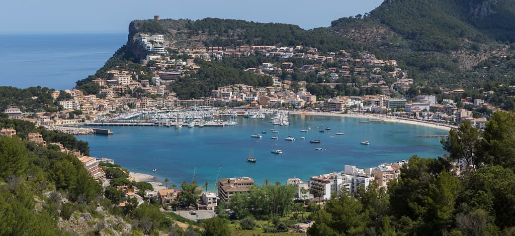 Port de Sóller Beach