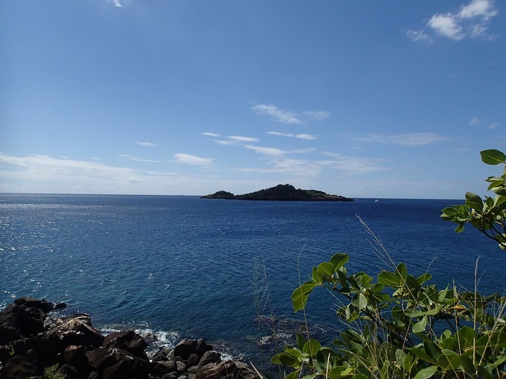 Plage de Thomas view 2
