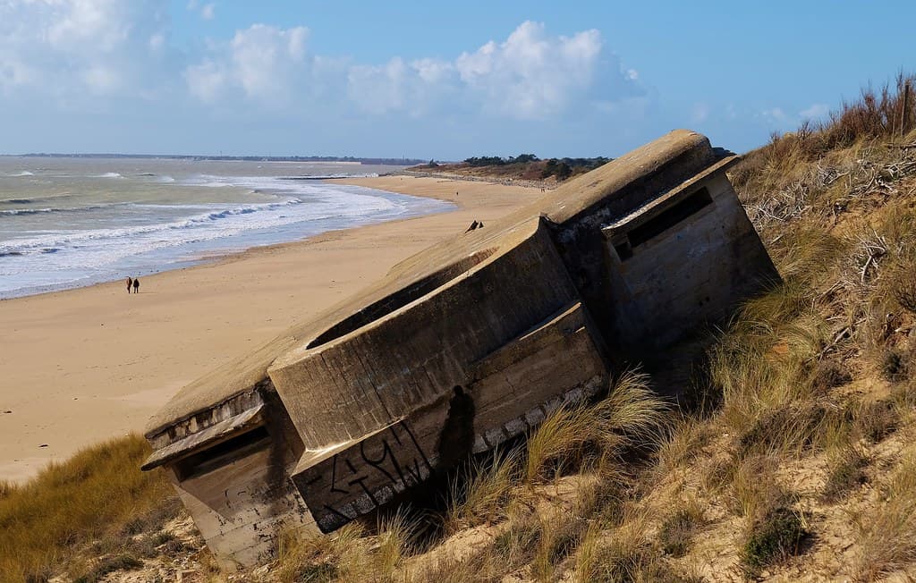 Plage de la Grange view 3