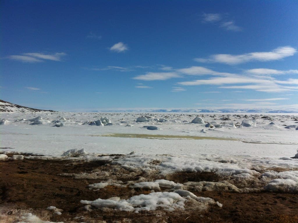 Iqaluit Shore Beach — photo by Sweet One