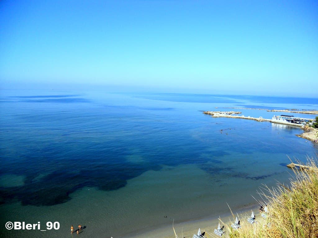 Kallmi Beach