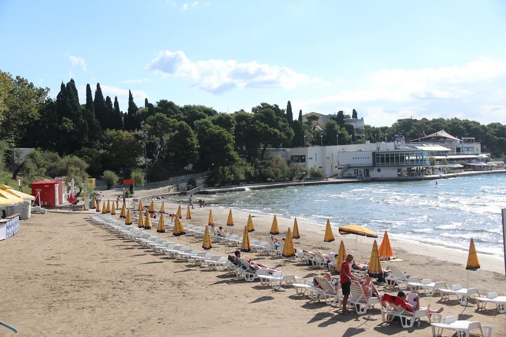 Kamp Beach