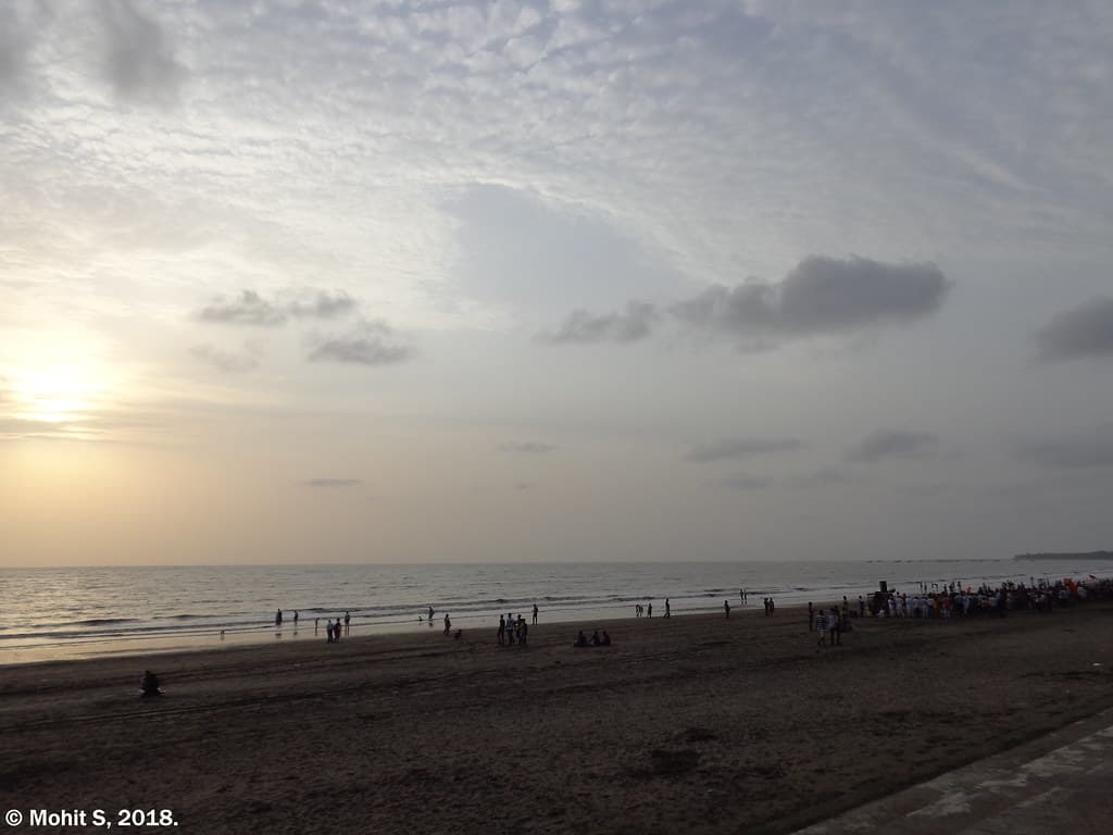 Aswali Beach — photo by Mohit S92