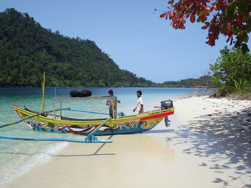 Bungus Beach