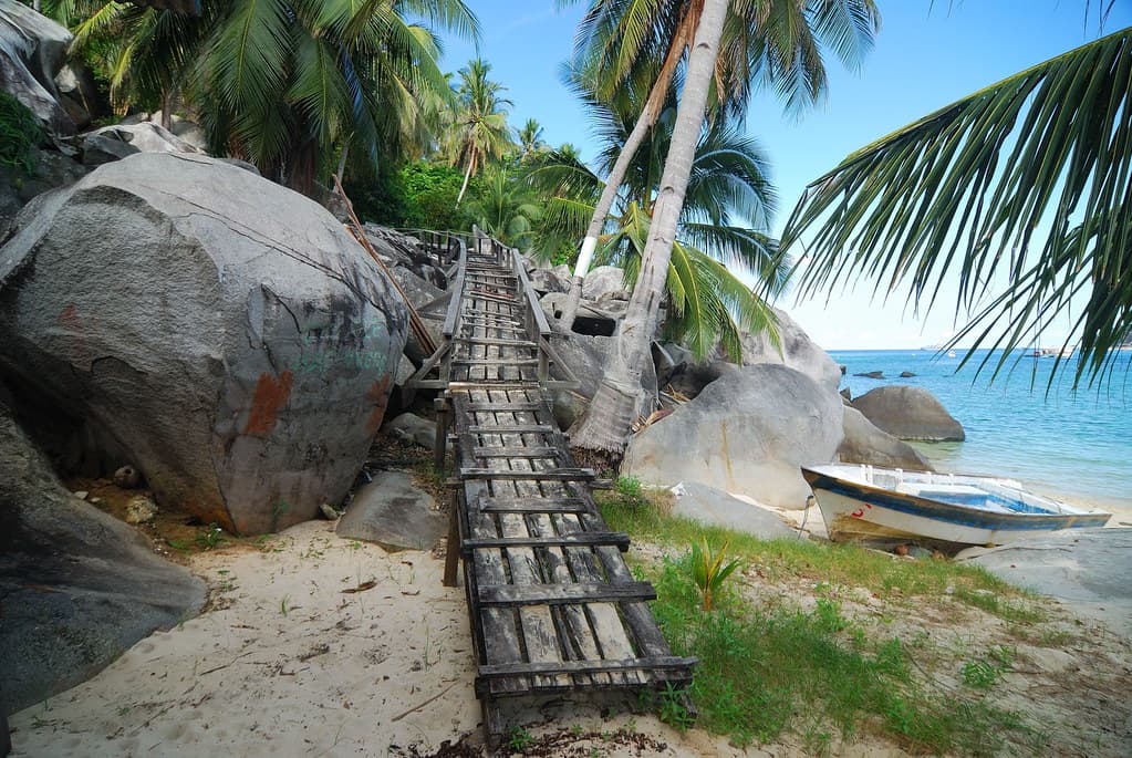 Pulau Aur Beach