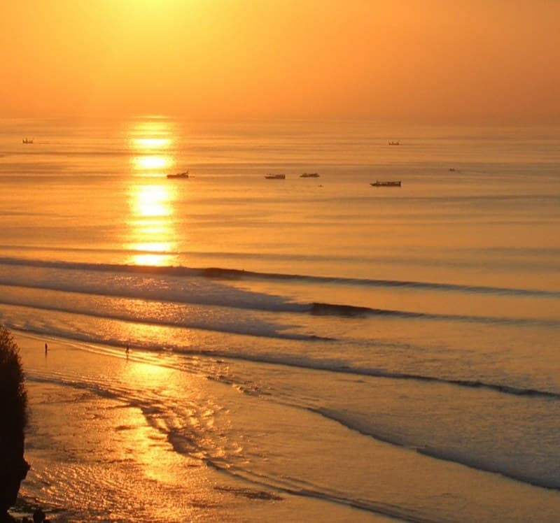 Bingin Beach