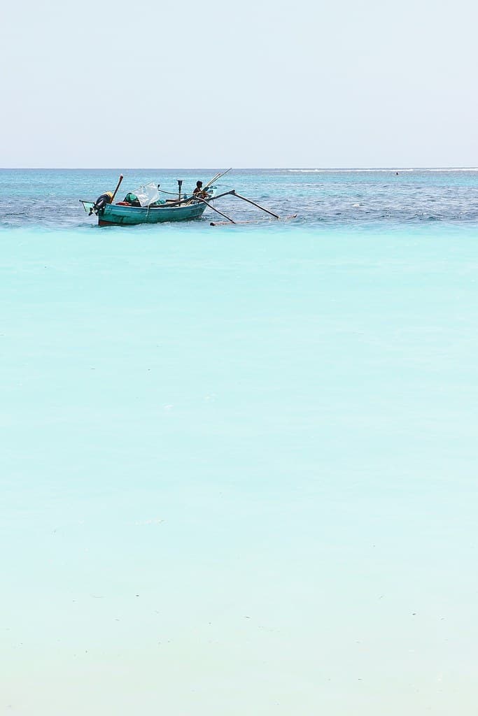 Maluk Beach